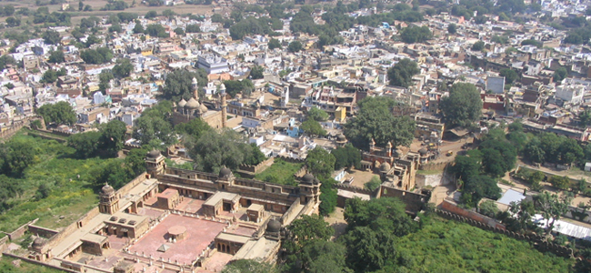 Patankar And Sarafa Bazaars